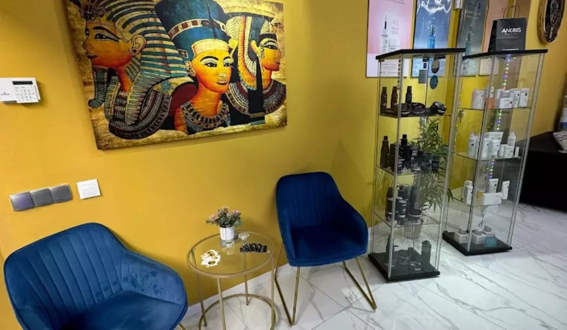 Limpieza facial con opción a microdermoabrasión, y máscara led