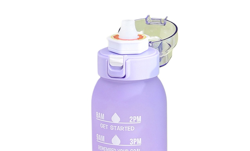 Image 11: 700ml or 1L Water Bottles with Seven Fruit Fragrance Rings