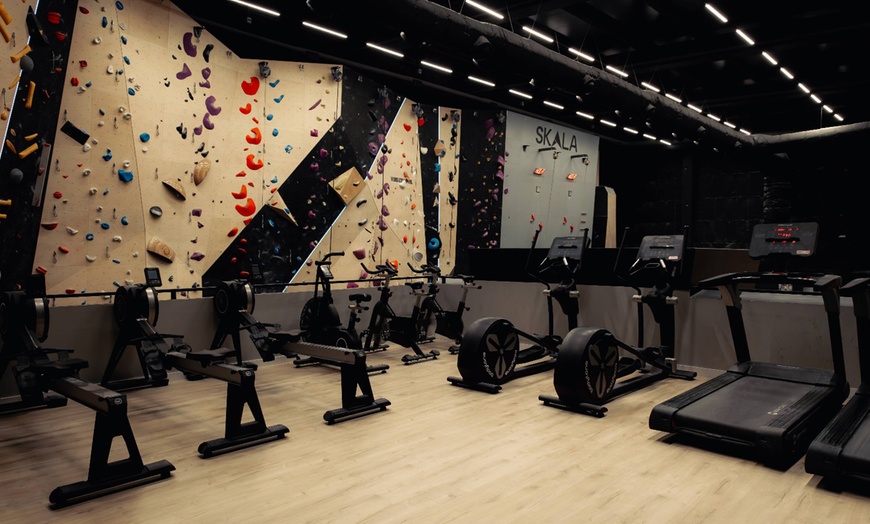 Image 4: Acceso libre al rocódromo para 1 niño, 1 adulto o 2 adultos