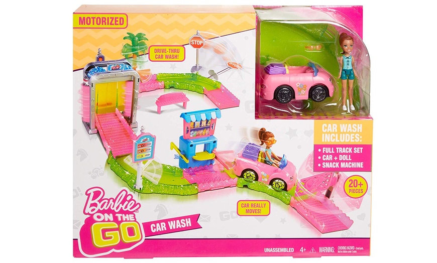 Image 7: Mattel Barbie Car Wash Playset