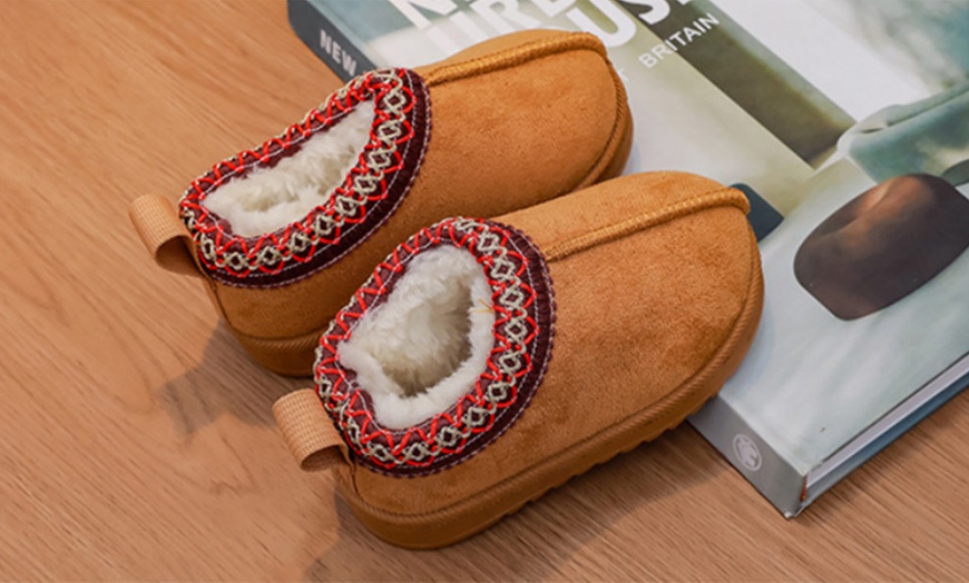 Image 3: Kid's Warm Fleece Lined Platform Boots