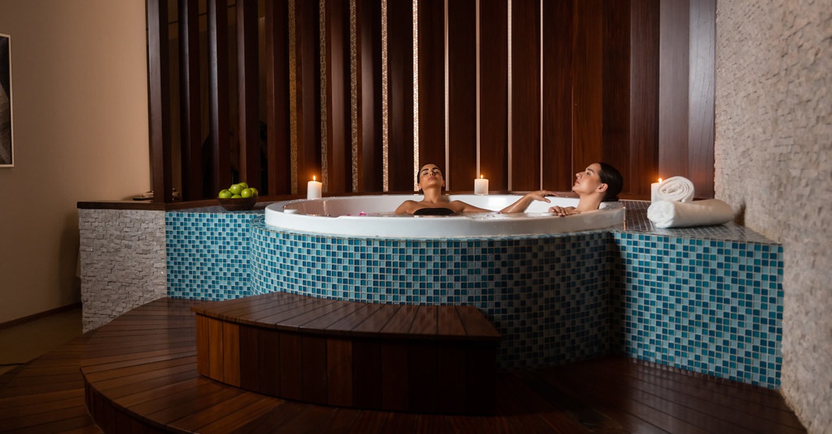 Relaxation Treatments: Foot, Head, Neck, Back, And Shoulder Options Relaxation Treatments: Foot, Head, Neck, Back, And Shoulder Options