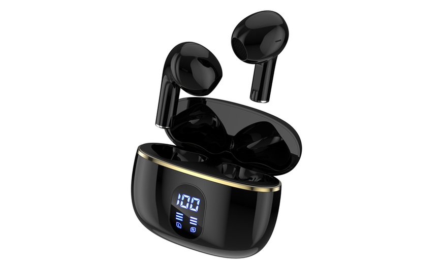 Image 3: Oortjes model Dallas