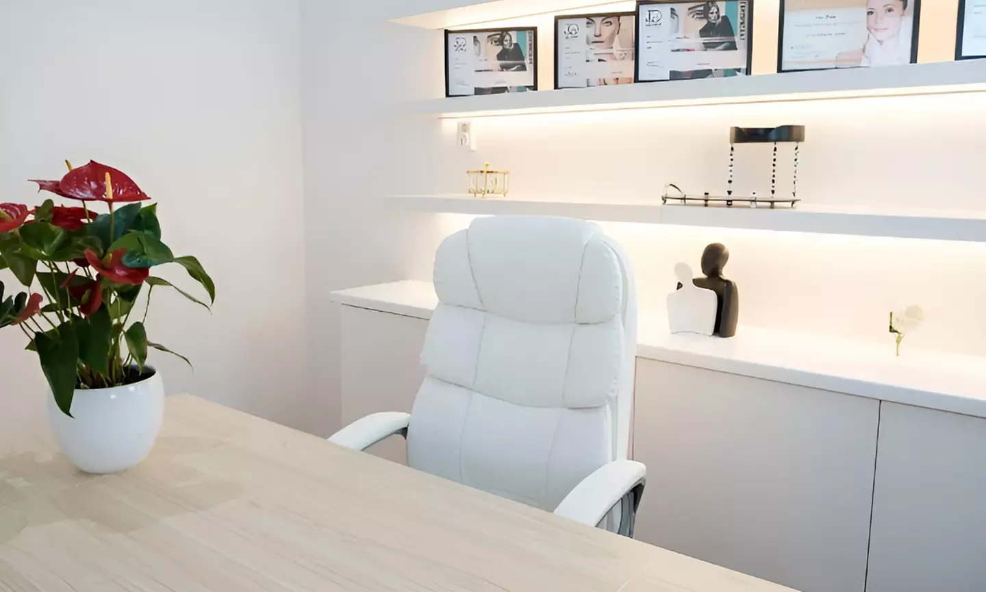 Fris, stralend en verzorgd: facial met nek- en schoudermassage