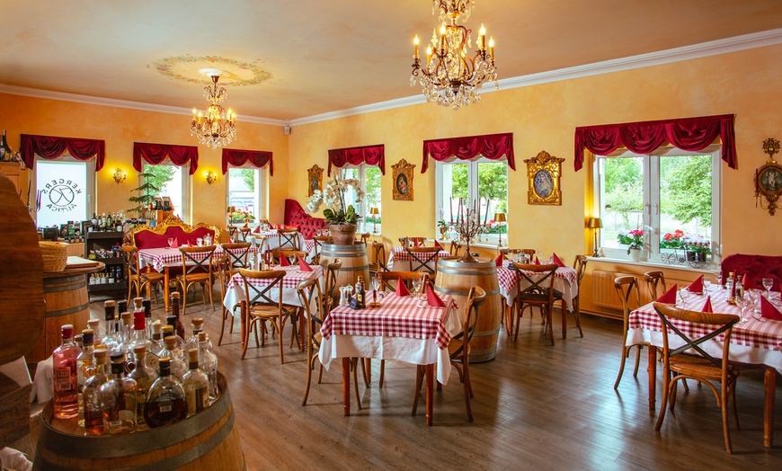 Image 1: 3-Gänge-Antica-Menü oder Deluxe-Menü für 2 oder 4 Personen