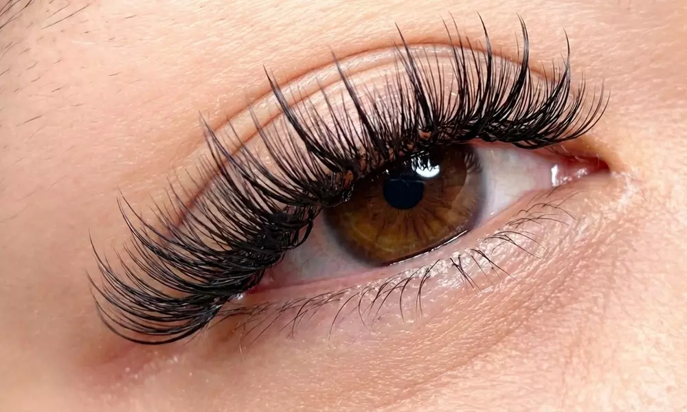 Custom Full Set of Hybrid or Volume Eyelash Extensions and Touch-Up