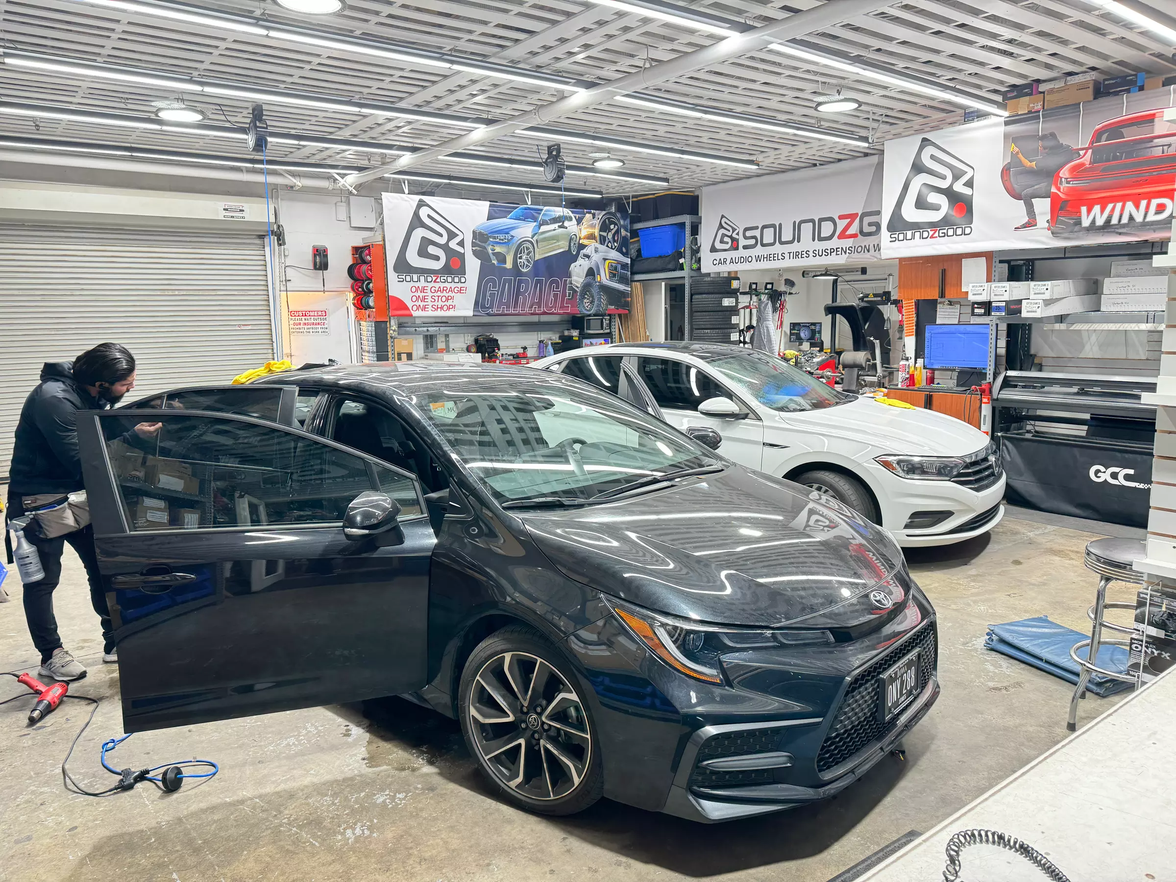 Window tinting for rear and front windows