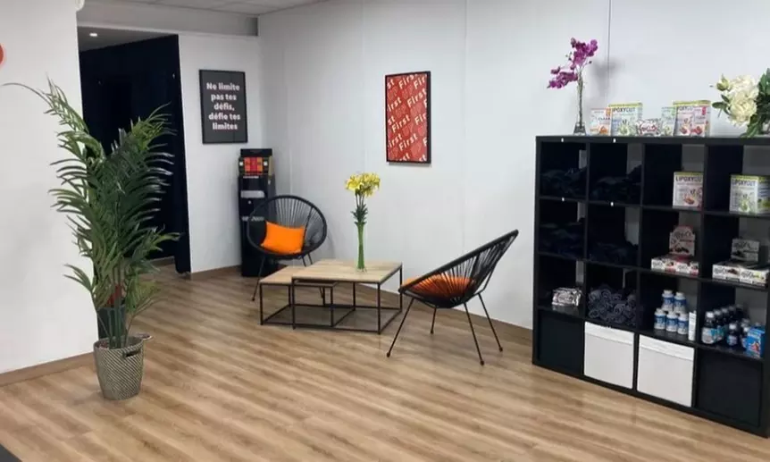 Séances de coaching sportif par électrostimulation chez First Up