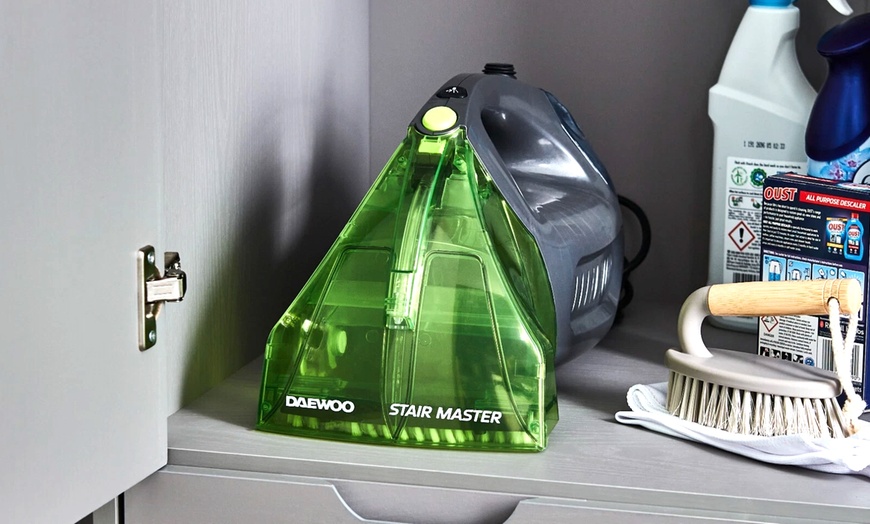 Image 9: Daewoo Hurricane Stair Master - 500W Carpet and Upholstery Cleaner
