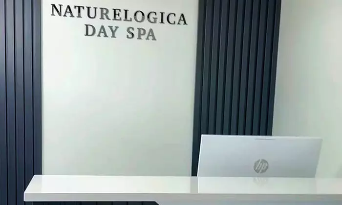Deep Tissue Massage with FREE EXTRA Hot Stones and Warm Towels