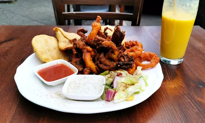 Pakistanisches 3-Gänge-Überraschungs-Menü für 1 - 4 Personen