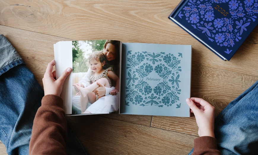 Image 6: 6x6 and 8x8 Softcover & Hardcover books from Chatbooks