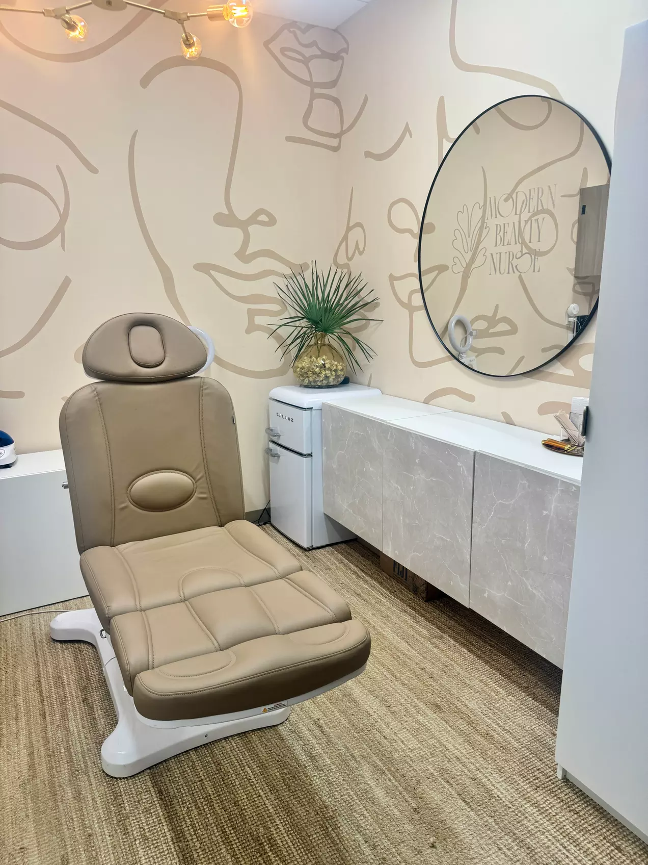 Enhance with Tailored 20 or 40 Units Botox Treatments with Expert Care