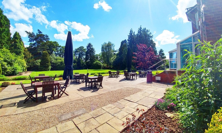 Image 3: York Getaway: 2 Nights, Breakfast, Cream Tea, and Bird Of Prey Tickets