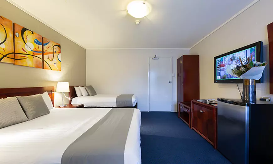 Image 3: Sip, Stay & Unwind: Canberra Getaway at Ibis Styles