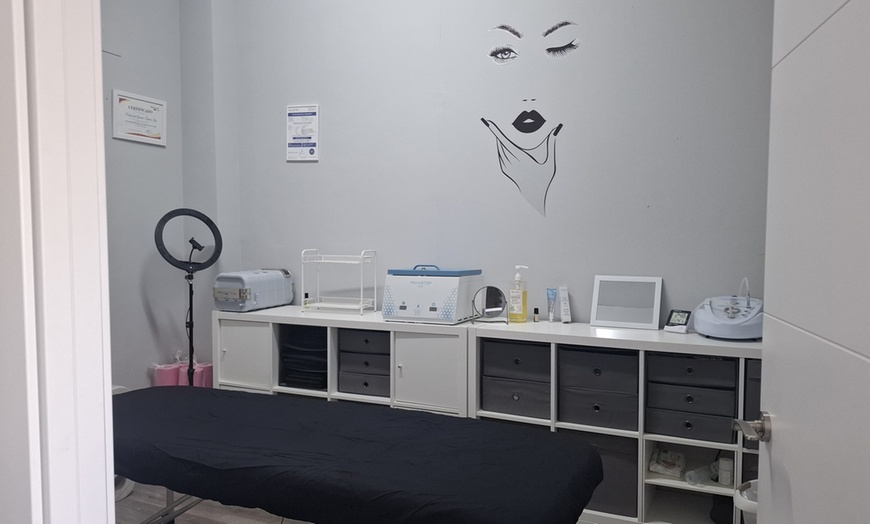 Image 5: Lifting y tinte de pestañas con opción a diseño y depilación de cejas