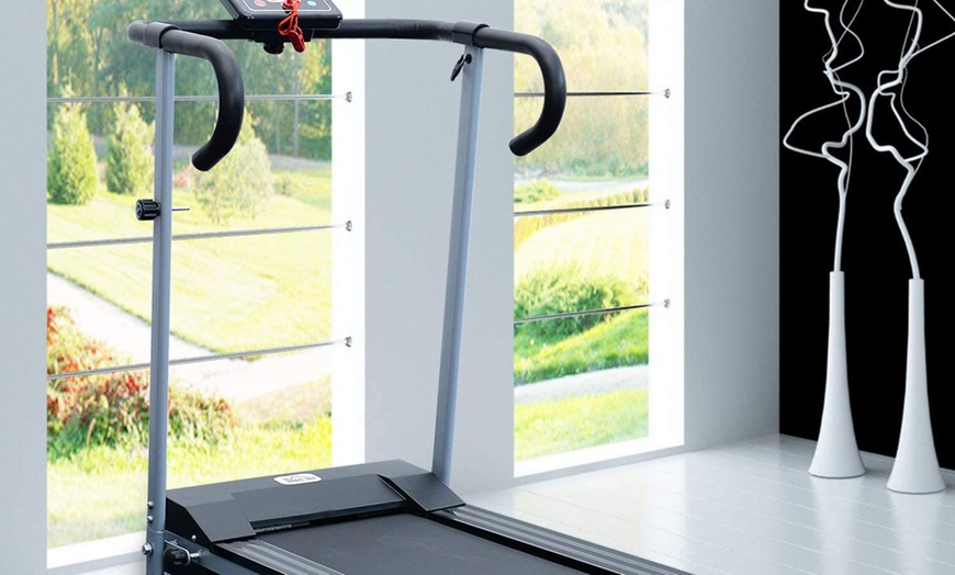 Image 2: HomCom Motorised Electric Treadmill with Three Programmes