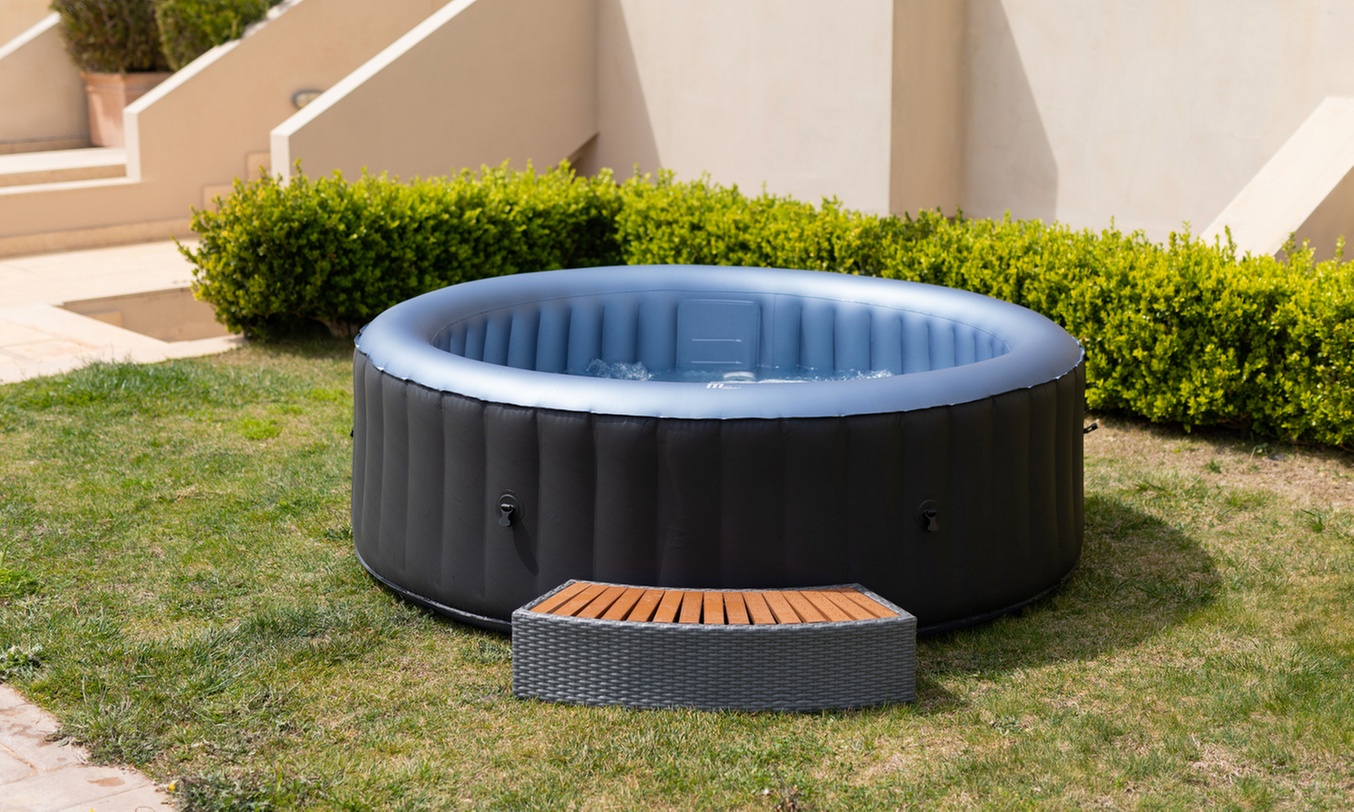 Spa gonflable rond 6 places ou filtre par Kocoon