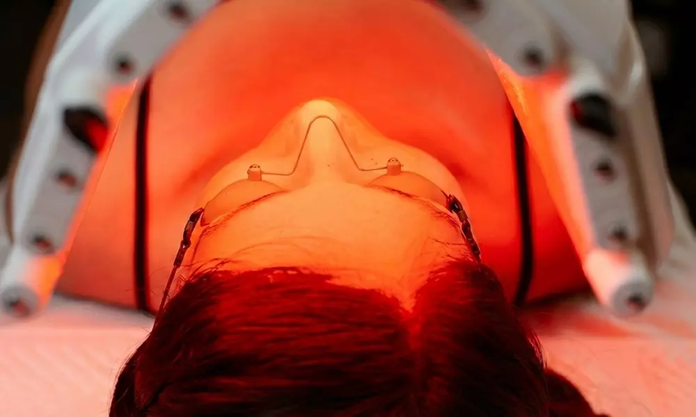 High-Intensity Infrared & LED Light Therapy: Two or Four Sessions at Sculpt & Slim Wellness (Up to 77% Off) - Primary Image