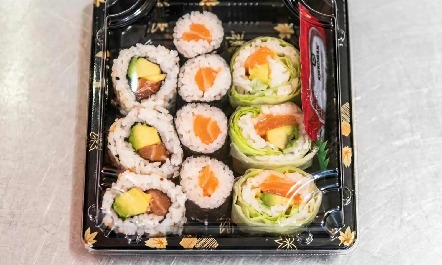 Asiatisches All-You-Can-Eat mit japanischer Tee-Spezialität