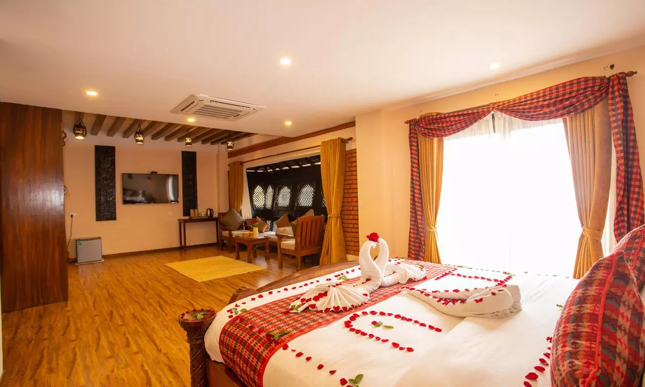 Nepal: 6-Day All-Inclusive Package Trekking Tour