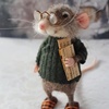 Image 2: DIY Christmas Needle-felted Mouse Decoration in Five Styles