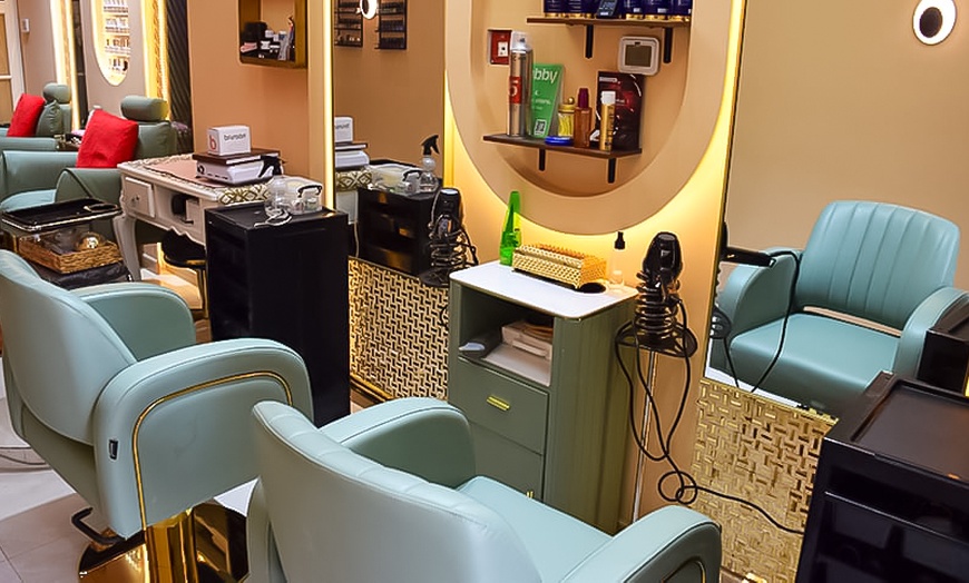 Image 4: Classic & Gelish Manicure with Pedicure | Nail Extensions Available
