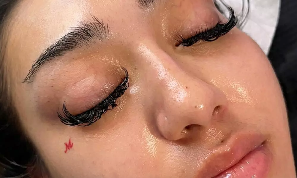 Get 1, 2, or 3 HydraFacial with Dermaplaning & LED Treatment