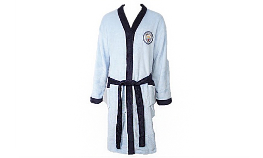 Image 5: Men's Football Dressing Gown