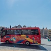 Image 9: Hop-on-Hop-off-Bustour Prag, opt. mit Bootstour 