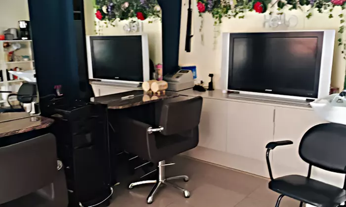 Sesión de peluquería con masaje craneal, lavado y corte para 1 persona