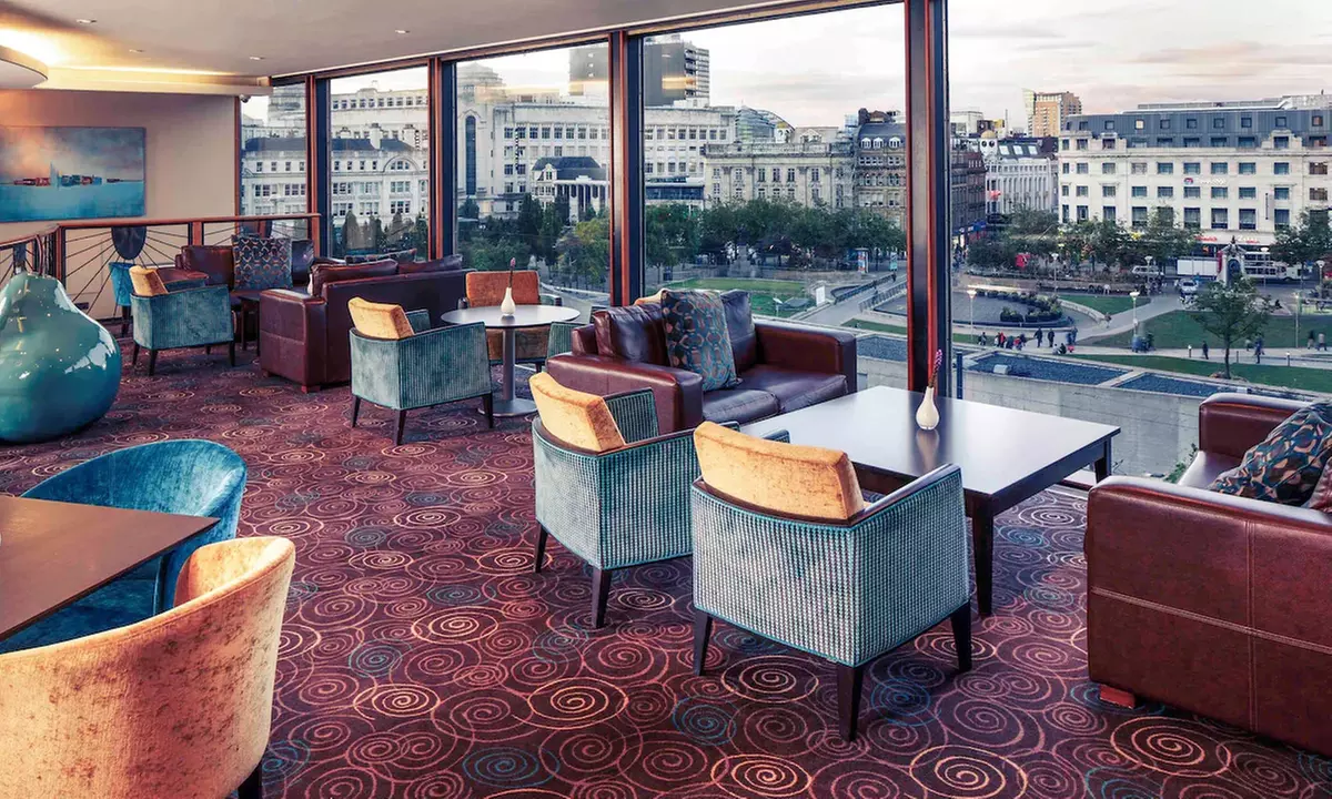 Manchester: 4* Classic Double Room Stay with Breakfast & Late Checkout