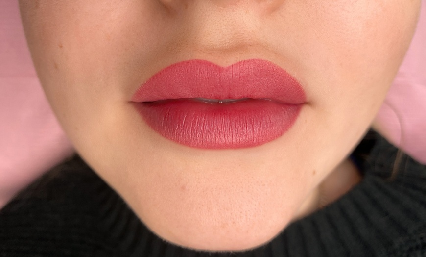 Image 2: Permanent Eyebrow, Eyeliner & Lipliner Tattoos