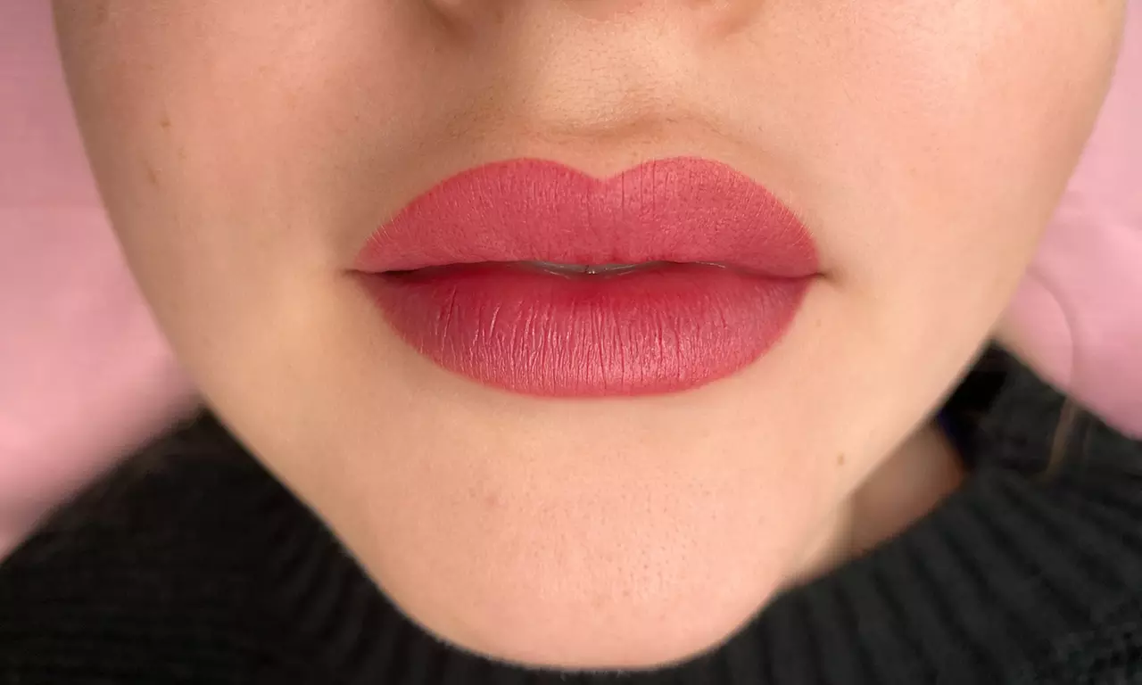 Permanent Eyebrow, Eyeliner or Lipliner Tattoo Session at Esthetics And Art(Up To 30% Off) - Primary Image