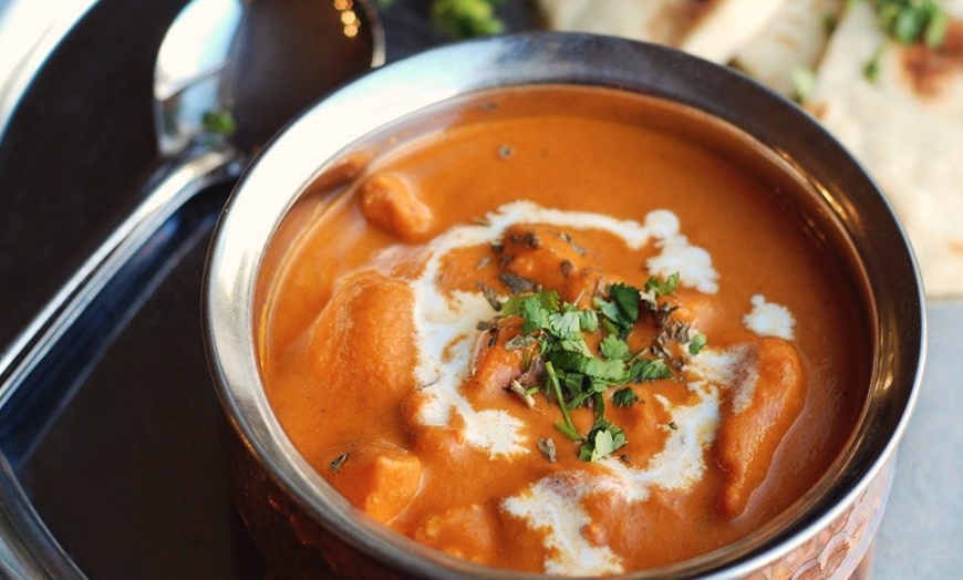 Image 5: Indische Genussreise: Menü nach Wahl für 2 / 4 Pers., mit Mango-Likör