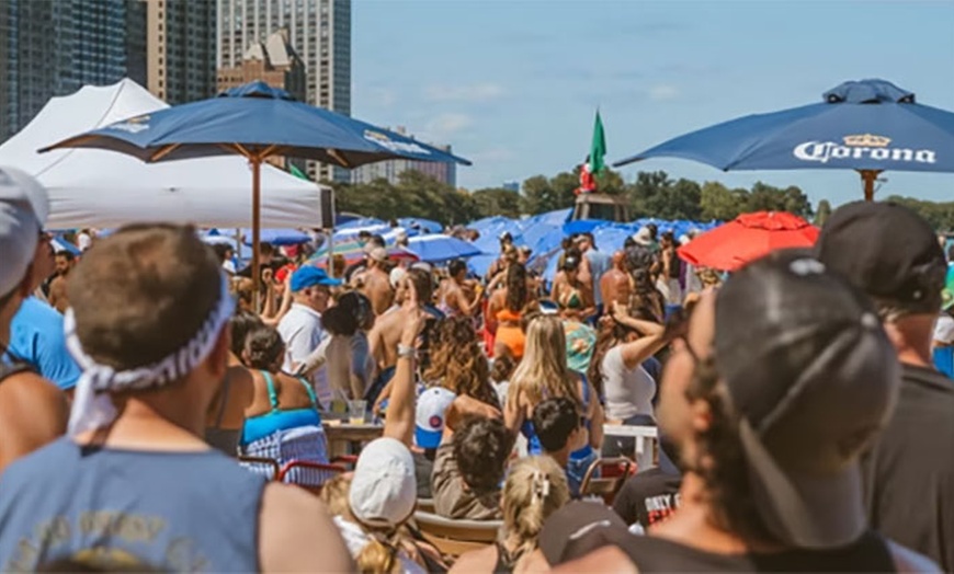 Image 14: Air & Water Show, All-Inclusive Wristbands @ Whispers Oak Street Beach
