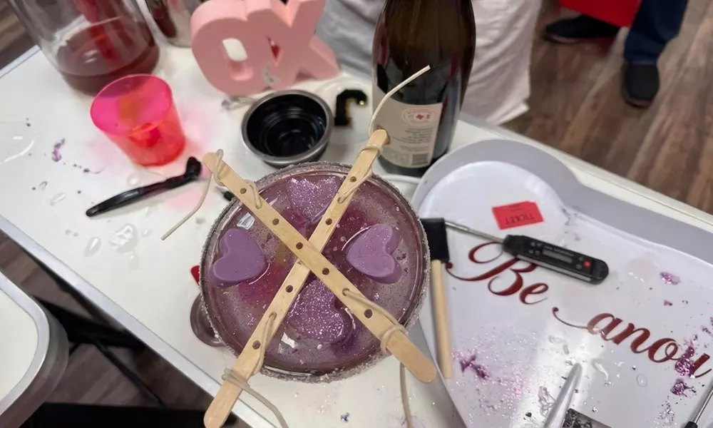 Candle Making Experience with Drink-Inspired Scents – Austin