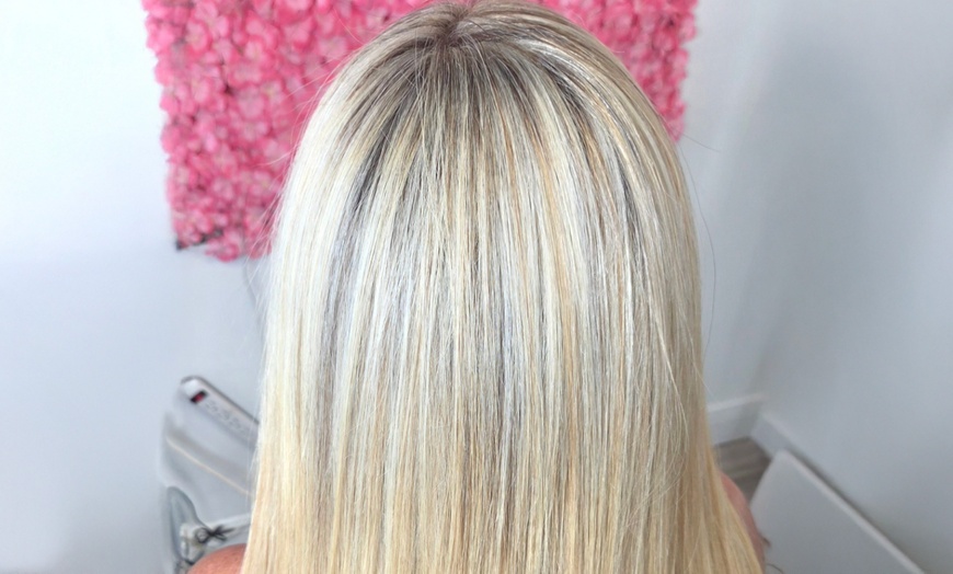 Image 3: Single Roots Touch Up with Style, Partial Highlights, Haircut & More