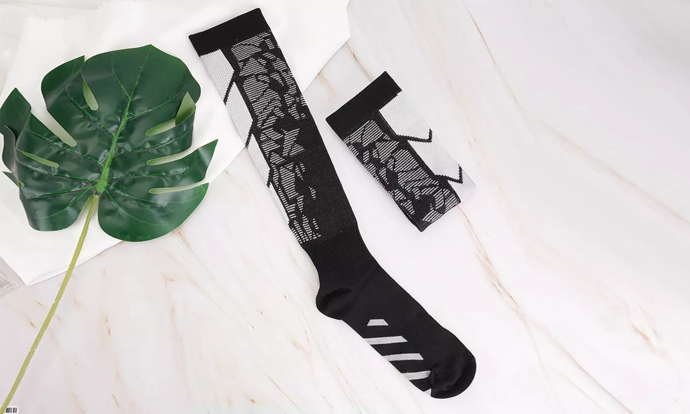 6 Pairs Knee-High Graduated Compression Socks 15-20 mmHg for Nurses Running