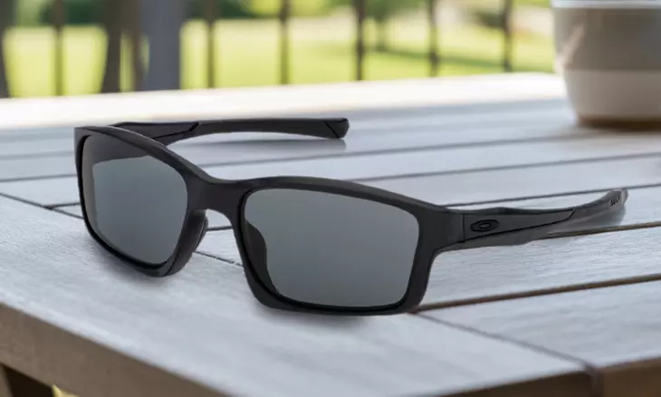 Oakley Chainlink Sunglasses Unisex 888392082336 - Primary Image