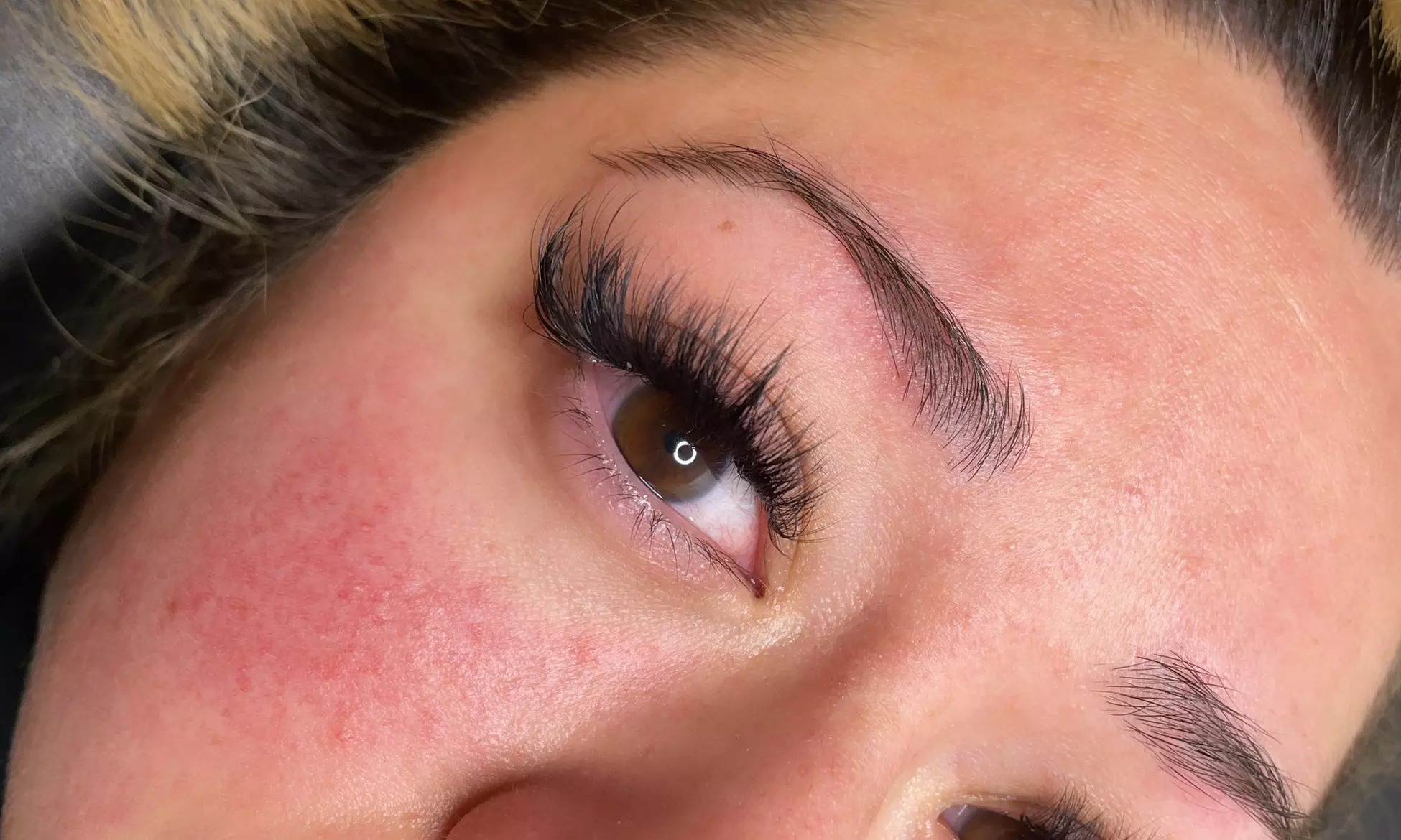 Elevate your style with All Jazzed Up's Hybrid or Volume Eyelash Extensions, up to 56% off - Second Medium