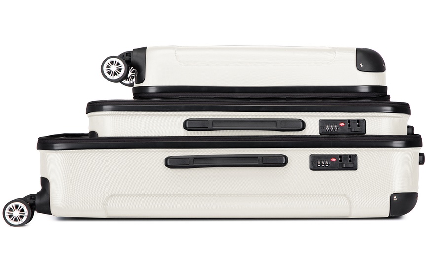 Image 5: Ensemble de valises beige ou gris