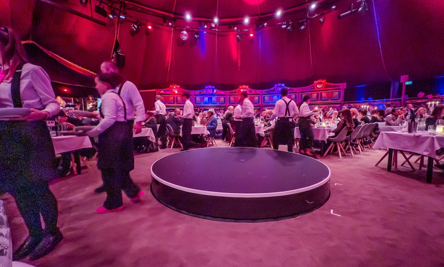 Image 4: Ticket für die „HULLIS-Dinnershow“ vom 20.11.2025 bis 29.01.2026