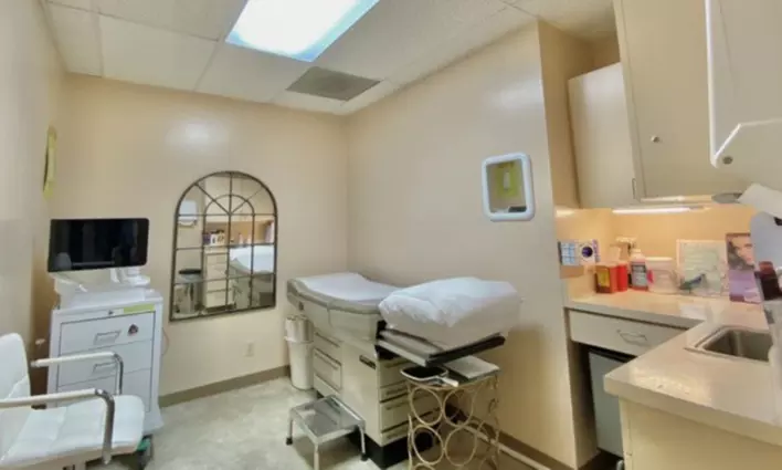 6 Laser Hair Removal Sessions on Various Areas for Smooth Skin 