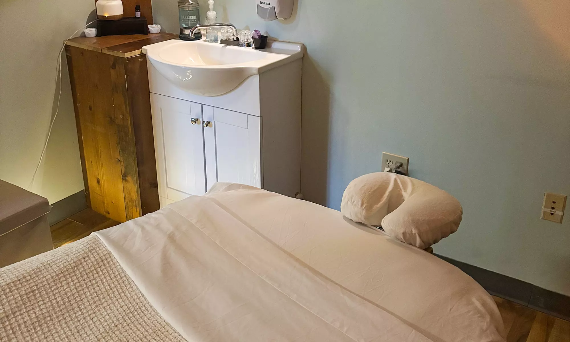 60-Min Swedish Massage w/ Hot Stone and More or w/ 90-Min Foot Scrub