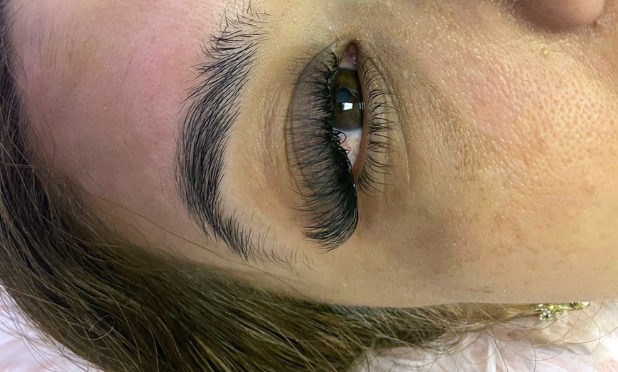 Image 3: Upgrade Your Beauty: Glow Facial, Waxing, or Stunning Lash Extensions 