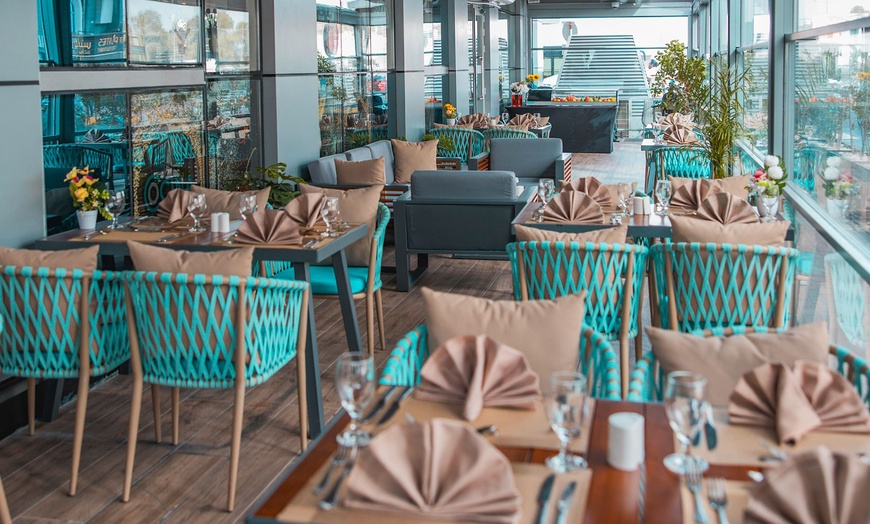 Image 2: 5-Star Breakfast Buffet + Free Soft Drinks - Child or Up to 4 Adults 
