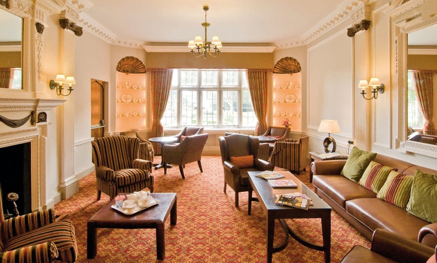 Image 5: The New Forest: Standard One or Two-Bedroom for Up to 4 People