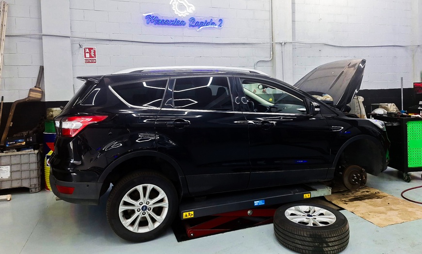 Image 4: Cambio de aceite 10w40 y filtros a elegir con revisión pre-ITV