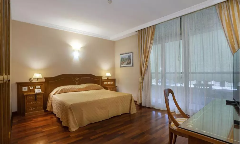 Abano Terme: camera Economy o Superior con colazione, Spa, cena, terme